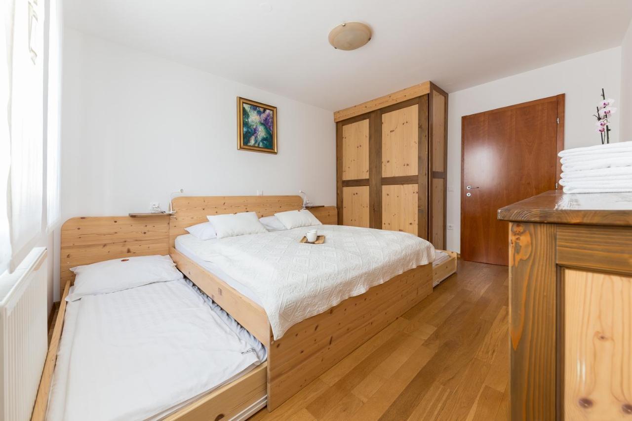 Mountain Charm Apartment Kranjska Gora Exterior photo