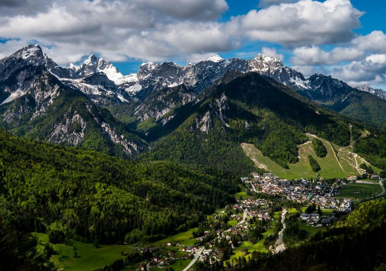Mountain Charm Apartment Kranjska Gora Exterior photo